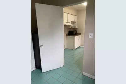 1940 64th Avenue N, Saint Petersburg, FL 33702 - Photo 15