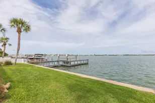 306 Buttonwood Ln, Largo, FL 33770 - Photo 21