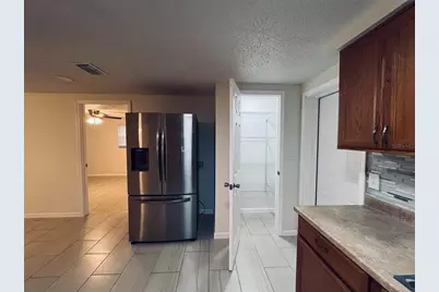 5323 Satsuma Drive, Zephyrhills, FL 33542 - Photo 15