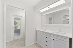3420 Hyde Park Dr, Clearwater, FL 33761 - Photo 25