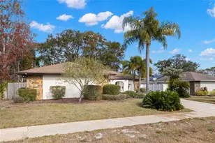3420 Hyde Park Dr, Clearwater, FL 33761 - Photo 3