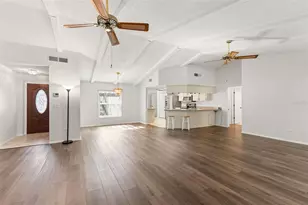 3420 Hyde Park Dr, Clearwater, FL 33761 - Photo 11