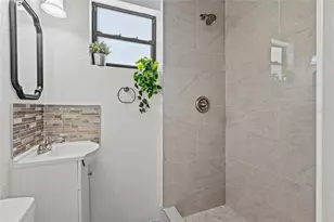 1200 63rd Ave N, Saint Petersburg, FL 33702 - Photo 27