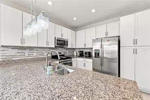 5124 Highland Pointe Ct, Wimauma, FL 33598 - Photo 17
