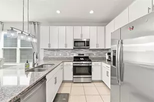 5124 Highland Pointe Ct, Wimauma, FL 33598 - Photo 17