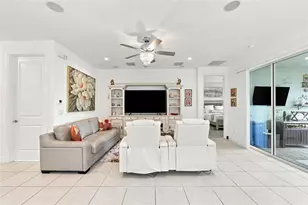 5124 Highland Pointe Ct, Wimauma, FL 33598 - Photo 9