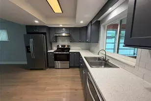 3753 15th Ave N, Saint Petersburg, FL 33713 - Photo 5