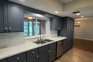 3753 15th Ave N, Saint Petersburg, FL 33713 - Photo 3
