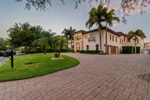 4927 Lyford Cay Rd, Tampa, FL 33629 - Photo 7