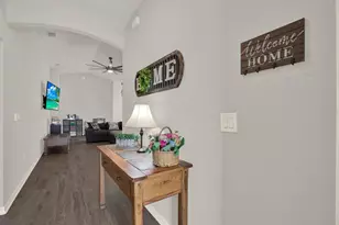 117 Eagle Summit Dr, Ruskin, FL 33570 - Photo 3