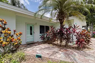 13555 Croft Dr N, Largo, FL 33774 - Photo 33