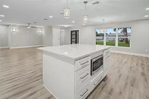 728 Spanish Main Dr, Apollo Beach, FL 33572 - Photo 77