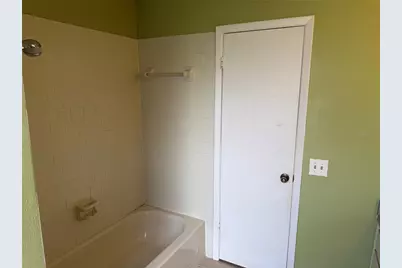 7131 Hollowell Drive, Tampa, FL 33634 - Photo 13