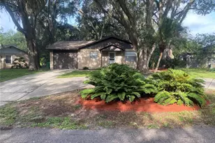 39648 Meadowood Loop, Zephyrhills, FL 33542 - Photo 5