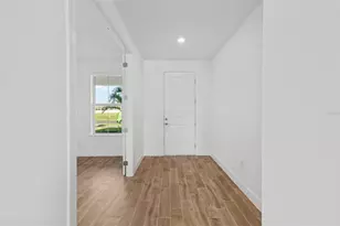 7617 Fulham Ave, Bradenton, FL 34210 - Photo 9
