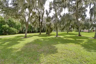 914 S Miller Rd, Valrico, FL 33594 - Photo 43