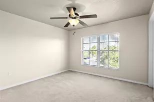 2412 Middleton Grove Dr, Brandon, FL 33511 - Photo 27
