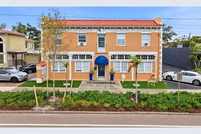 7024 Central Avenue, Saint Petersburg, FL 33707 - Photo 1