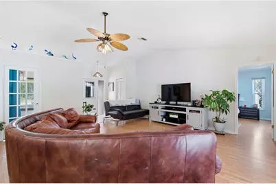 13220 Linden Drive, Spring Hill, FL 34609 - Photo 9