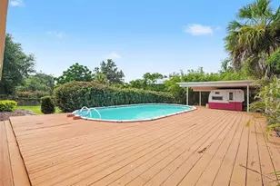 36630 Jefferson Ave, Dade City, FL 33523 - Photo 23