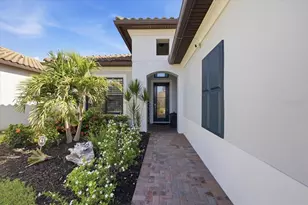 2110 E 6th Street W, Palmetto, FL 34221 - Photo 1