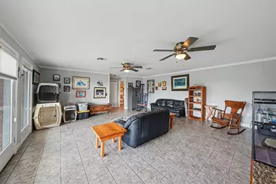 36304 Tomkow Lane, Dade City, FL 33523 - Photo 19