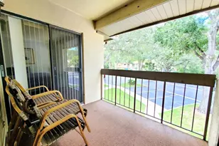 20 Woodlake Pl, Oldsmar, FL 34677 - Photo 11