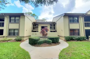 20 Woodlake Pl, Oldsmar, FL 34677 - Photo 1