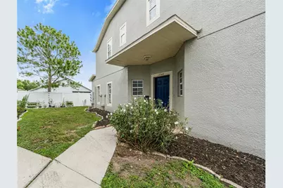 12948 Kings Crossing Drive, Gibsonton, FL 33534 - Photo 1