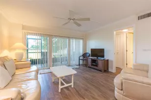 5642 Puerta Del Sol Blvd S, Saint Petersburg, FL 33715 - Photo 3