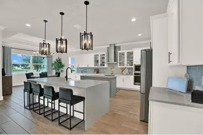 31892 Tortuga Shore Loop, Wesley Chapel, FL 33545 - Photo 11