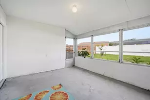 1404 Seton Hall Dr, Sun City Center, FL 33573 - Photo 7