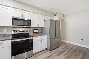 1404 Seton Hall Dr, Sun City Center, FL 33573 - Photo 19