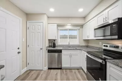1404 Seton Hall Drive, Sun City Center, FL 33573 - Photo 17
