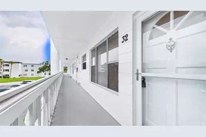 2454 Australia Way E #32, Clearwater, FL 33763 - Photo 9