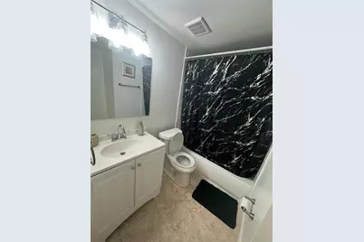 16004 Saddle Creek Drive, Tampa, FL 33618 - Photo 27