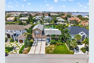 113 7th Street E, Saint Petersburg, FL 33715 - Photo 1