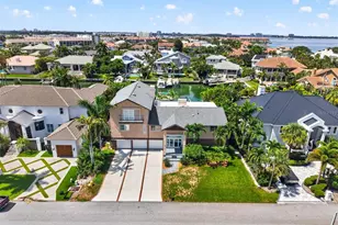 113 7th St E, Saint Petersburg, FL 33715 - Photo 1