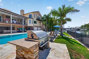 113 7th St E, Saint Petersburg, FL 33715 - Photo 69
