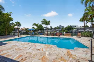 113 7th St E, Saint Petersburg, FL 33715 - Photo 65