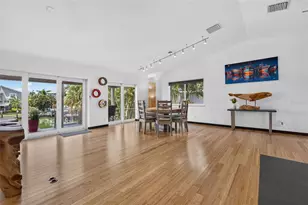 113 7th St E, Saint Petersburg, FL 33715 - Photo 19
