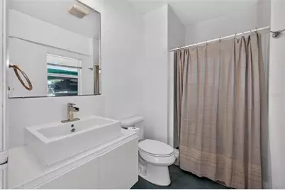 113 7th Street E, Saint Petersburg, FL 33715 - Photo 55