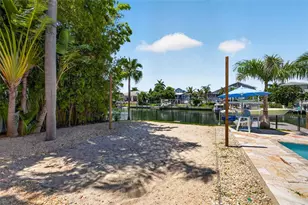 113 7th St E, Saint Petersburg, FL 33715 - Photo 71