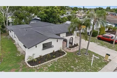 9401 Glen Moor Lane, Port Richey, FL 34668 - Photo 3