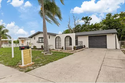 9401 Glen Moor Lane, Port Richey, FL 34668 - Photo 5