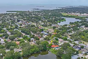 1211 Crossbow Ln, Tarpon Springs, FL 34689 - Photo 43
