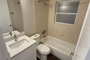 6215 S Kelly Rd, Tampa, FL 33611 - Photo 9