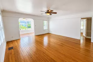 400 20th St N, Saint Petersburg, FL 33713 - Photo 11