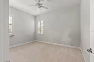 2112 Carroll Landing Dr, Tampa, FL 33612 - Photo 37
