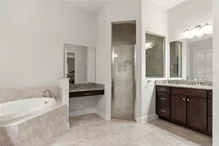 2112 Carroll Landing Dr, Tampa, FL 33612 - Photo 37